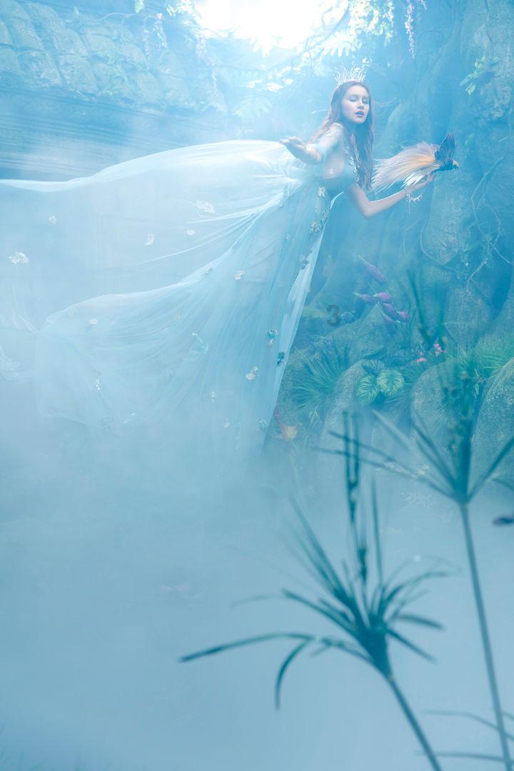 时尚芭比做美甲